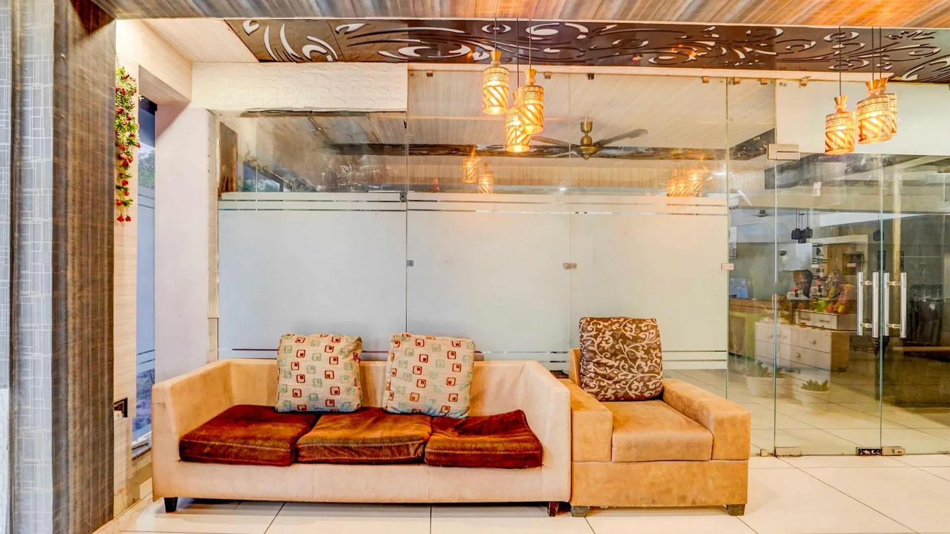 Townhouse Oak Sector 47 Near Medanta Ξενοδοχείο Γκουργκάον